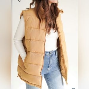 CJLA Shay Puffer Vest NWT